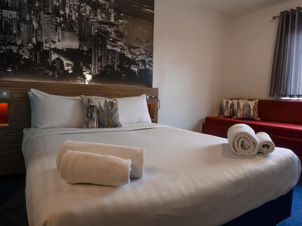 Citilodge Wakefield Hotel By Roomsbooked Buitenkant foto