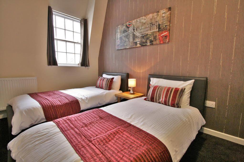 Citilodge Wakefield Hotel By Roomsbooked Buitenkant foto
